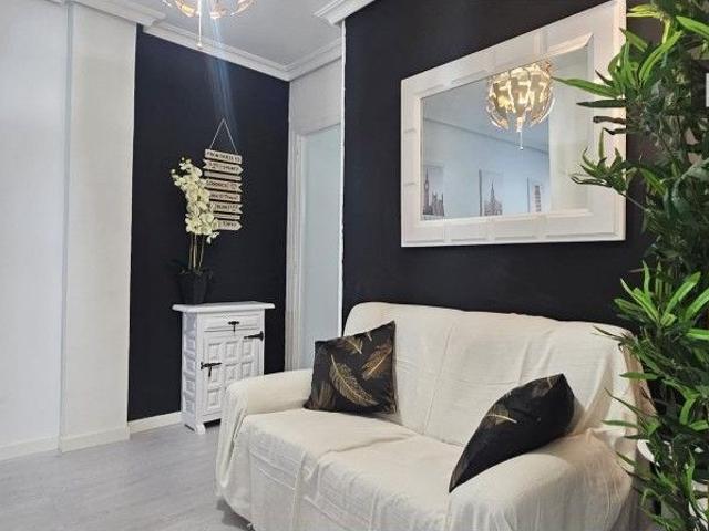 Apartamento en alquiler en Distrito I, Alcalá De Henares