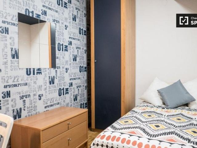 Apartamento en alquiler en Distrito II, Alcalá De Henares