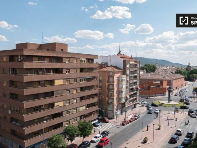 Apartamento en alquiler en Distrito II, Alcalá De Henares