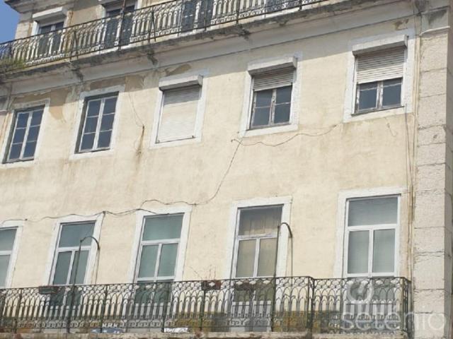 Prédio venda em Estrela, Lisboa