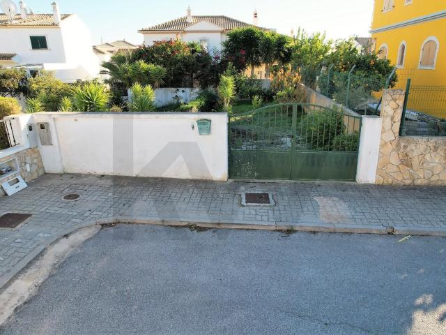 Terreno venda em Alcantarilha, Faro