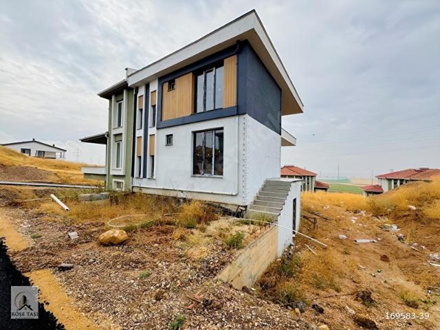 Sincan, Ankara içerisinde satılık Villa