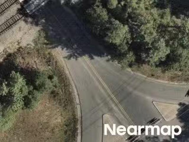 House for sale in Benton