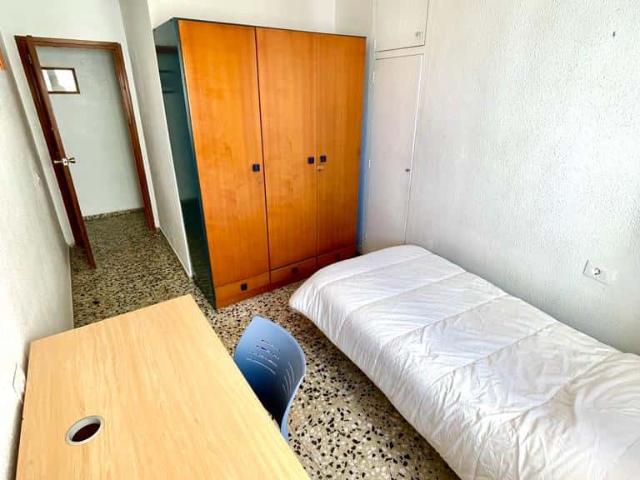 Habitación en alquiler en la Plana Alta, Valencia