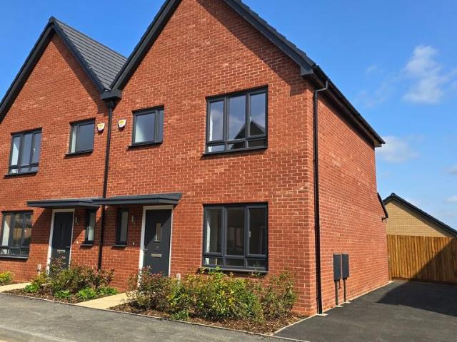 Apartment for rent in Yaxley, Huntingdonshire