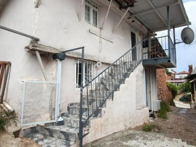 Hançalar, Çal içerisinde satılık Villa