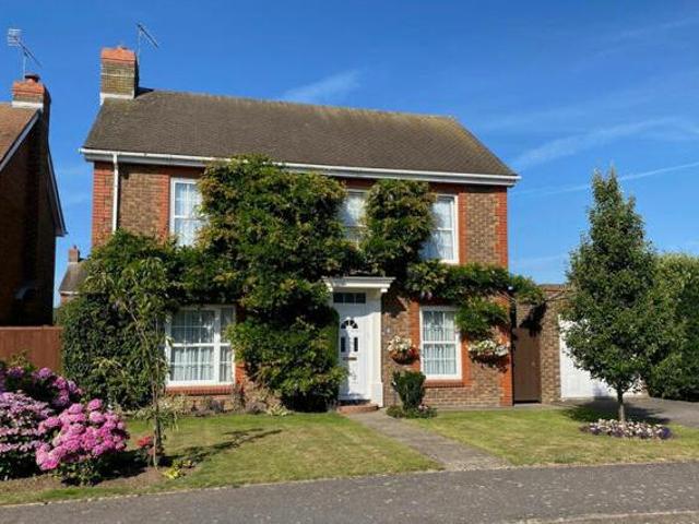 House for sale in Clapham, West Sussex