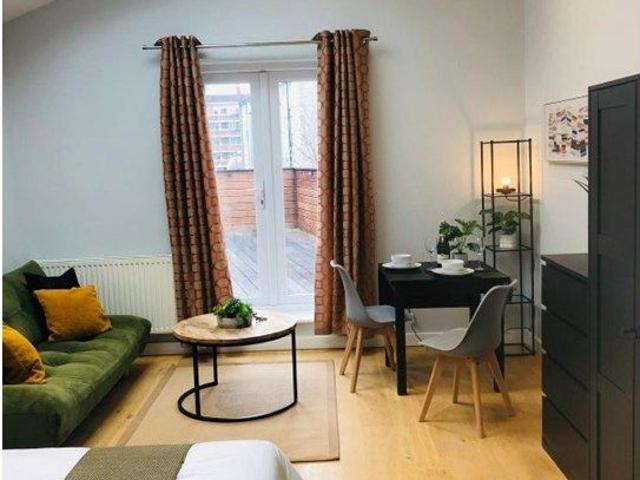 Room for rent in Shepherd's Bush, Greater London