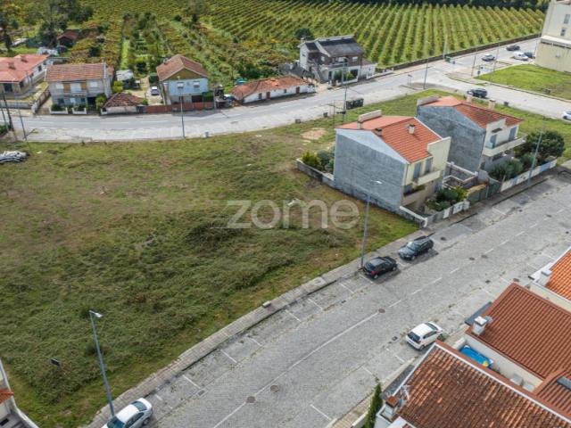 Terreno venda em Lousada, Porto