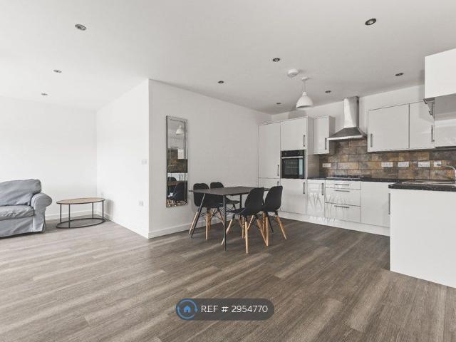 Apartment for rent in East Greenwich, Greater London