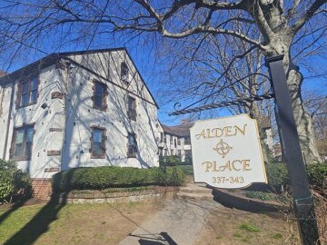 Condo for sale in New Haven, Connecticut