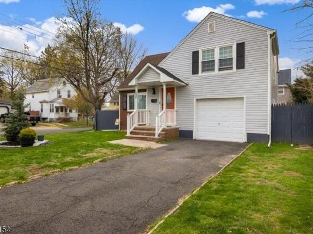 House for sale in Roselle, New Jersey