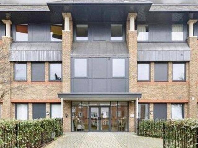 House for sale in Bushey