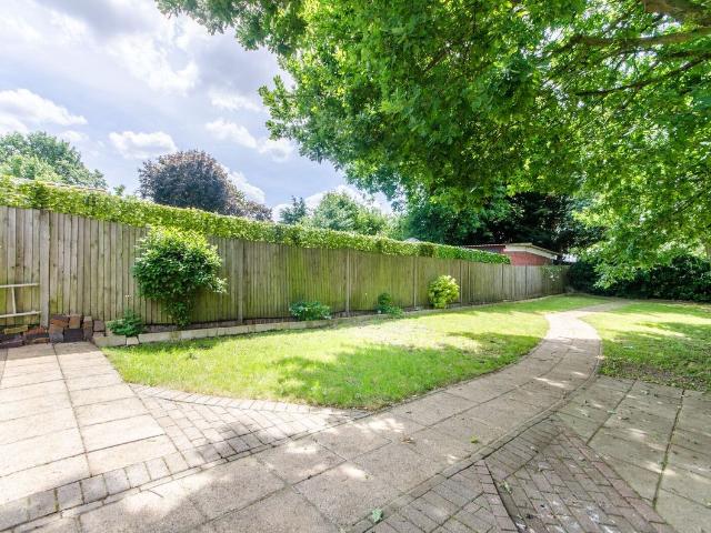 House for rent in Dollis Hill, Greater London