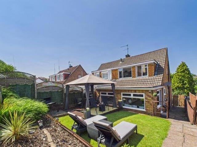 House for sale in Chorlton Lane, Cheshire