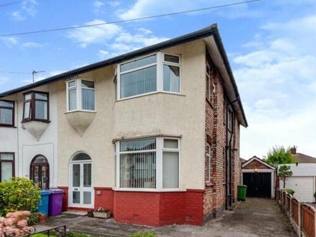 House for sale in Calderstones