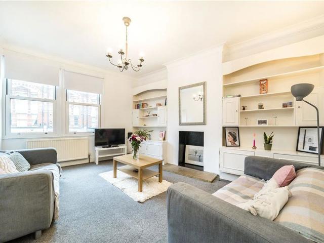 Apartment for rent in Balham, Greater London