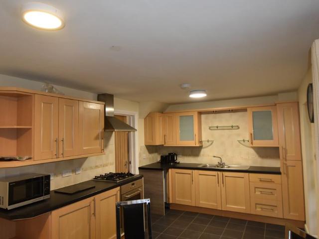 House for rent in Grove Hill, Normanby
