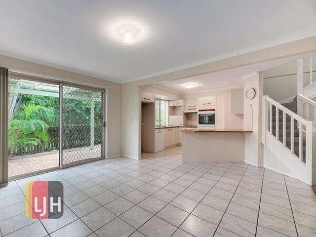 Room for rent in Toombul, Queensland