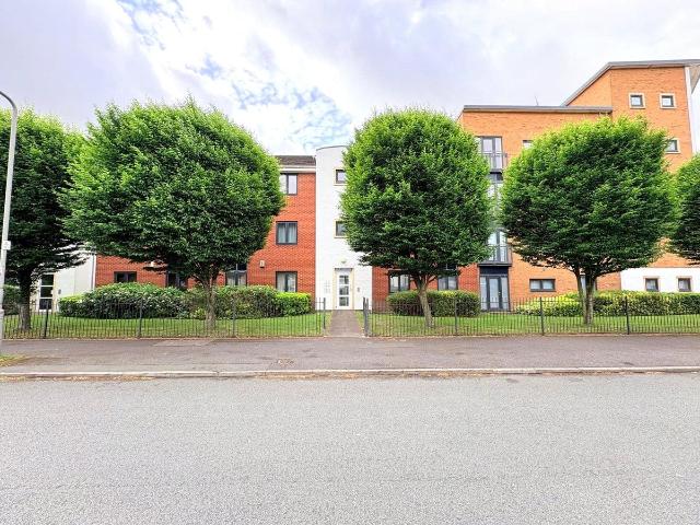 Apartment for rent in Hunts Cross, Calderstones