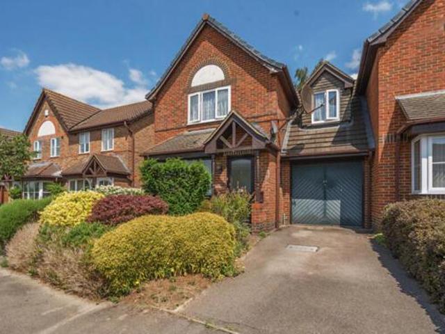 House for sale in Wokingham, England
