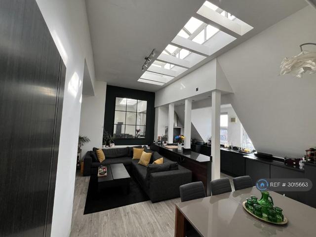Apartment for rent in Palmers Green, Greater London