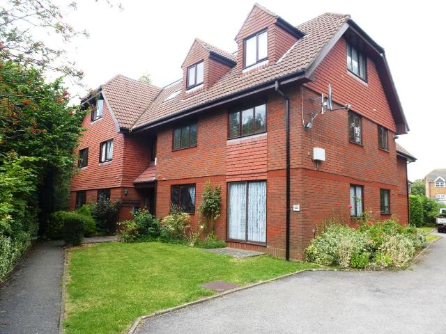 Studio for rent in Lordshill, Southampton