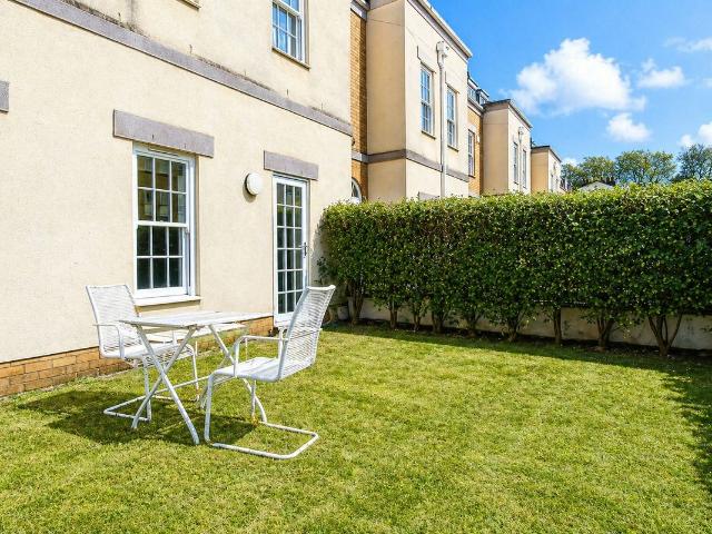 Apartment for rent in East Greenwich, Greater London
