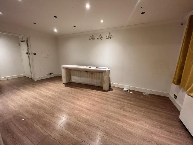 Apartment for rent in Wanstead, Greater London