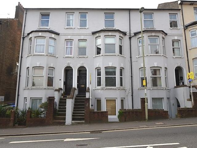 Apartment for rent in Aldershot, Hampshire