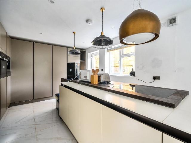 House for rent in Fleet, Hart