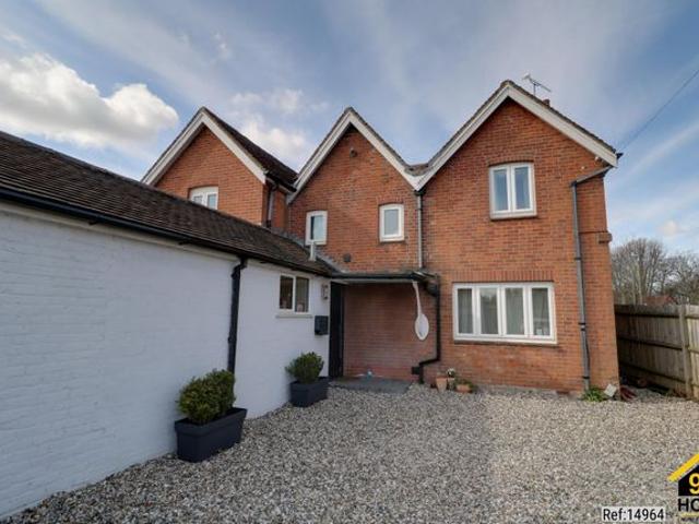 House for rent in Hart, Church Crookham