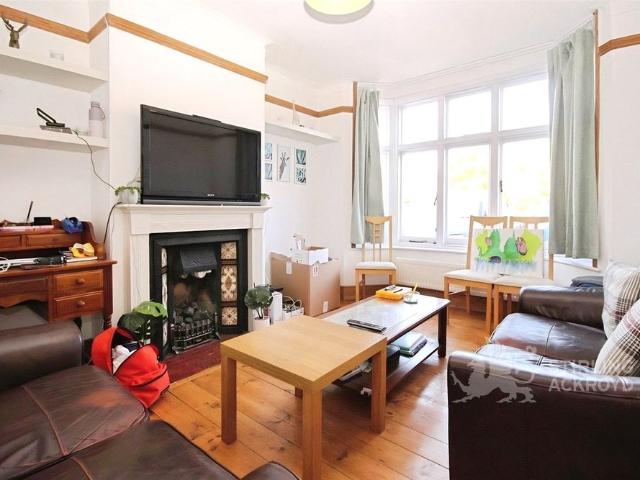 House for rent in Woodbridge Hill, Westborough