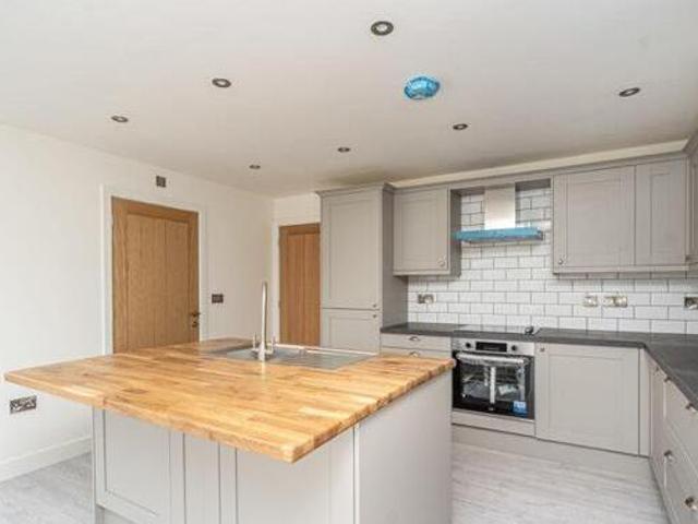 House for sale in Aldersley, Stockwell End