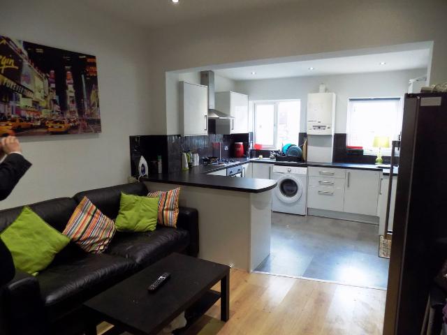House for rent in Lowfield, South Yorkshire
