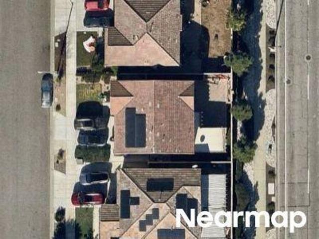 House for sale in Fontana