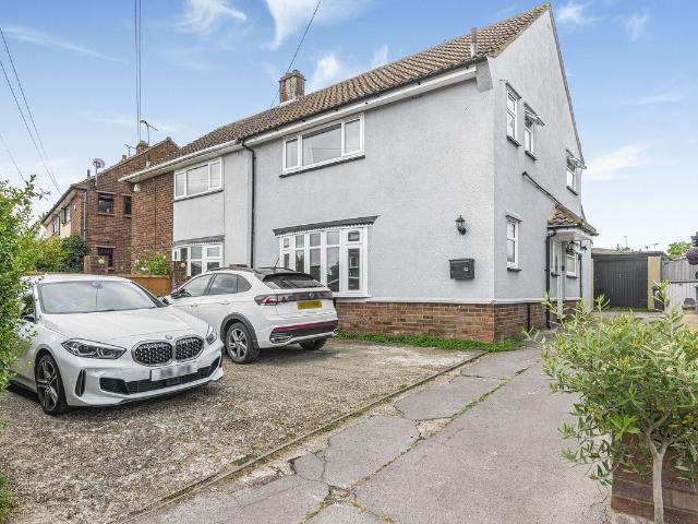House for rent in Lambourne, Epping