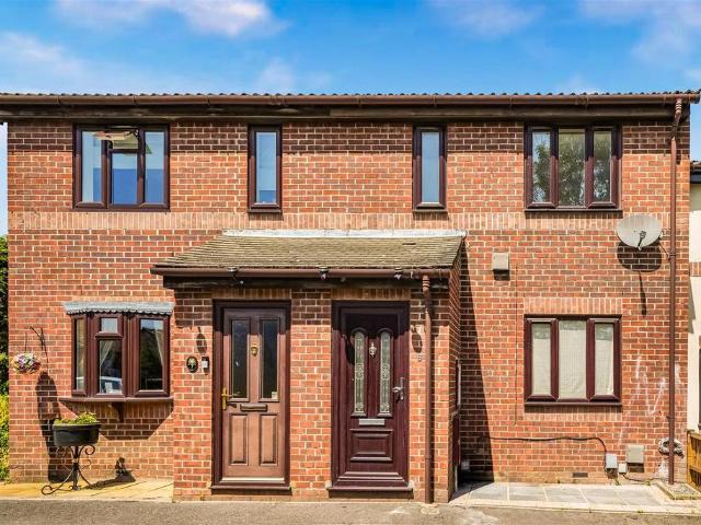 House for rent in Chadwell Heath, Greater London