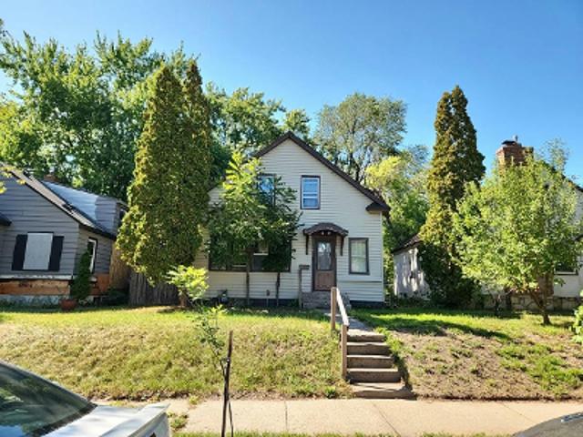 House for sale in Hennepin, Minnesota