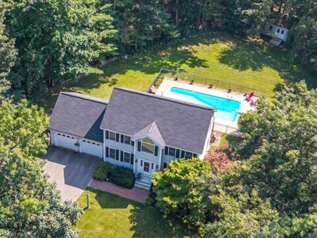 House for sale in New Hampshire