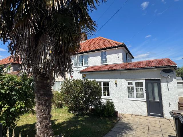 Studio for rent in London Borough of Croydon, Forestdale