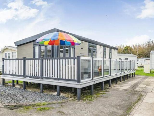 House for sale in Littlecote, West Sussex