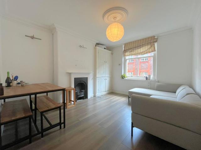 Apartment for rent in Seven Dials, Bloomsbury