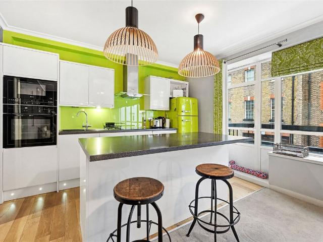 Apartment for rent in Victoria, Isle Of Man