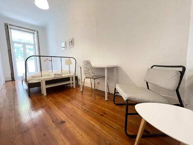 Quarto alugar em Porto