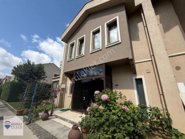 Çekmeköy, İstanbul içerisinde kiralık Villa