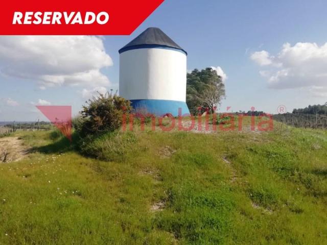 Terreno venda em Alenquer (Santo Estêvão e Triana), Alenquer