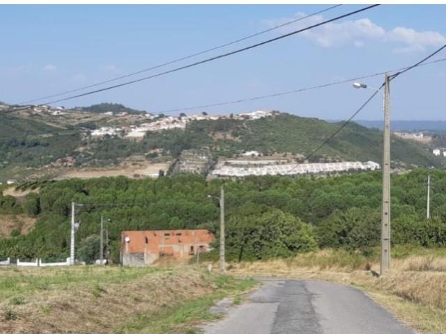 Terreno venda em Alenquer (Santo Estêvão e Triana), Alenquer