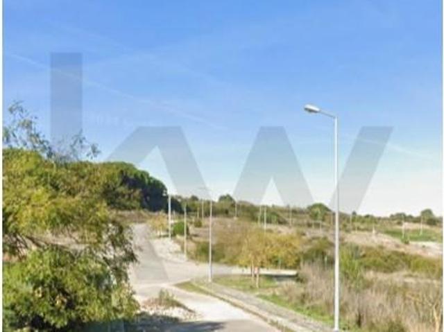 Terreno venda em Alenquer (Santo Estêvão e Triana), Alenquer