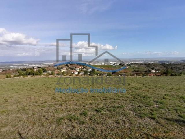 Terreno venda em Alenquer (Santo Estêvão e Triana), Alenquer